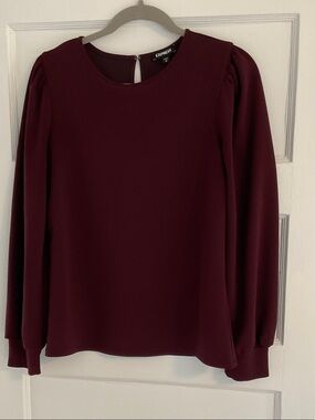 Express Women's Long Sleeve Crewneck Blouse in Wine medium